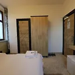 Am Fluss Saale Hotel