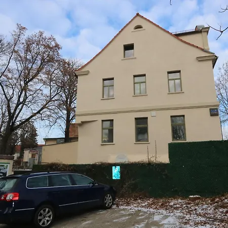 酒店 Am Fluss Saale