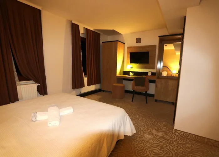 Hotel Am Fluss Saale